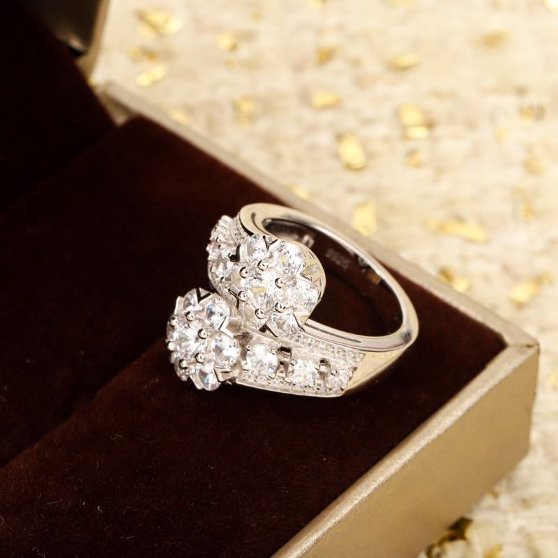 Vca Rings